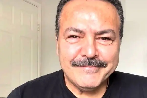 فریبرز عرب‌نیا با ژست احساسی در کنار جانیار همه را غافلگیر کرد/ عکس