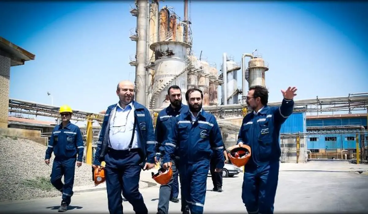 بازدید مدیرعامل پترول از پروژه های توسعهای شرکت پتروشیمی ارومیه