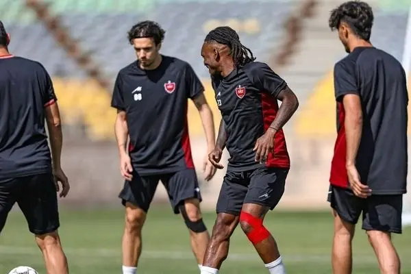 دو بازیکن مصدوم پرسپولیس به شهرآورد رسیدند