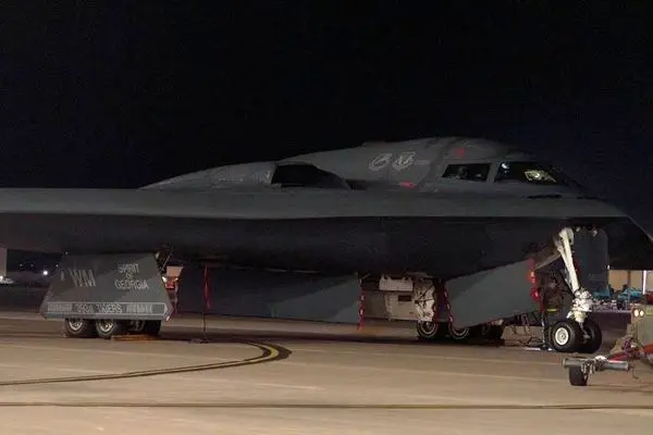 بمب‌افکن B-۲ دوباره به پرواز درآمد

