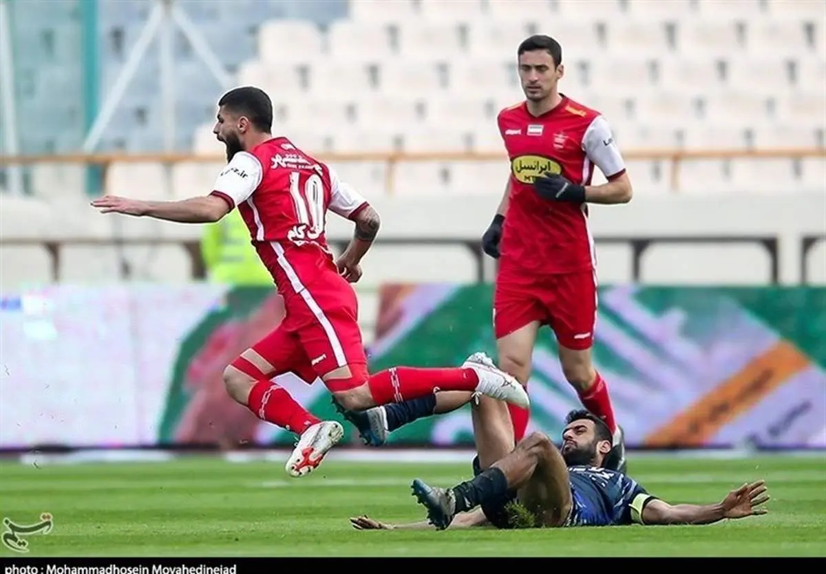 شرط حضور تماشاگران خانم در دیدار پیکان - پرسپولیس