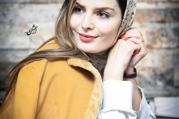 مدلینگ جذاب غزاله اکرمی بازیگر سوجان که دیشب می‌خواست خودکشی کند!/ ببینید