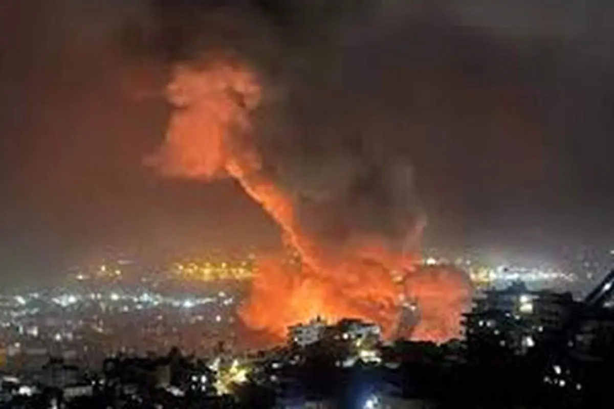 انفجار شدید در تهران/ توپ های پدافند هوایی شلیک شدند