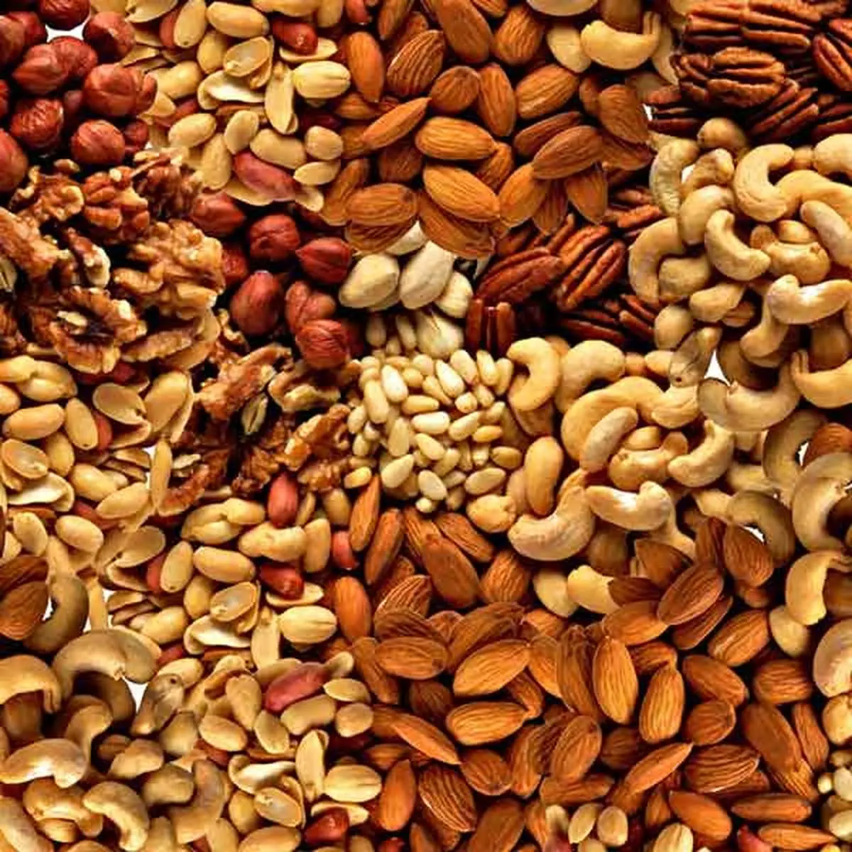 آجیل ۲۲ میلیونی به شب یلدا نرسید، جریمه شد!