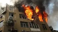 ببینید/ اولین تصاویر از حریق در برج ۲۰ طبقه تهران 