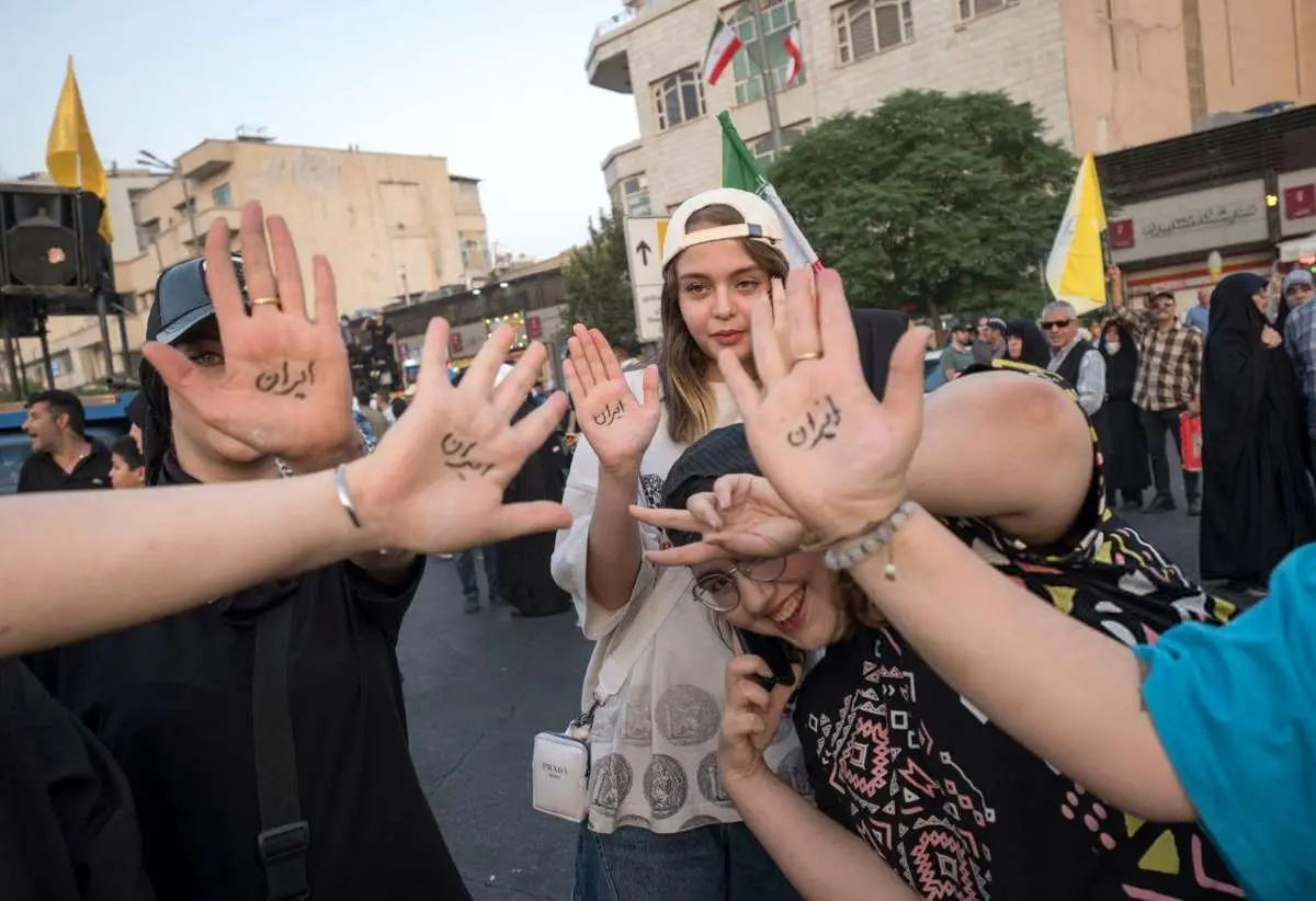 عکس متفاوت خبرگزاری فرانسه از تجمع تهران