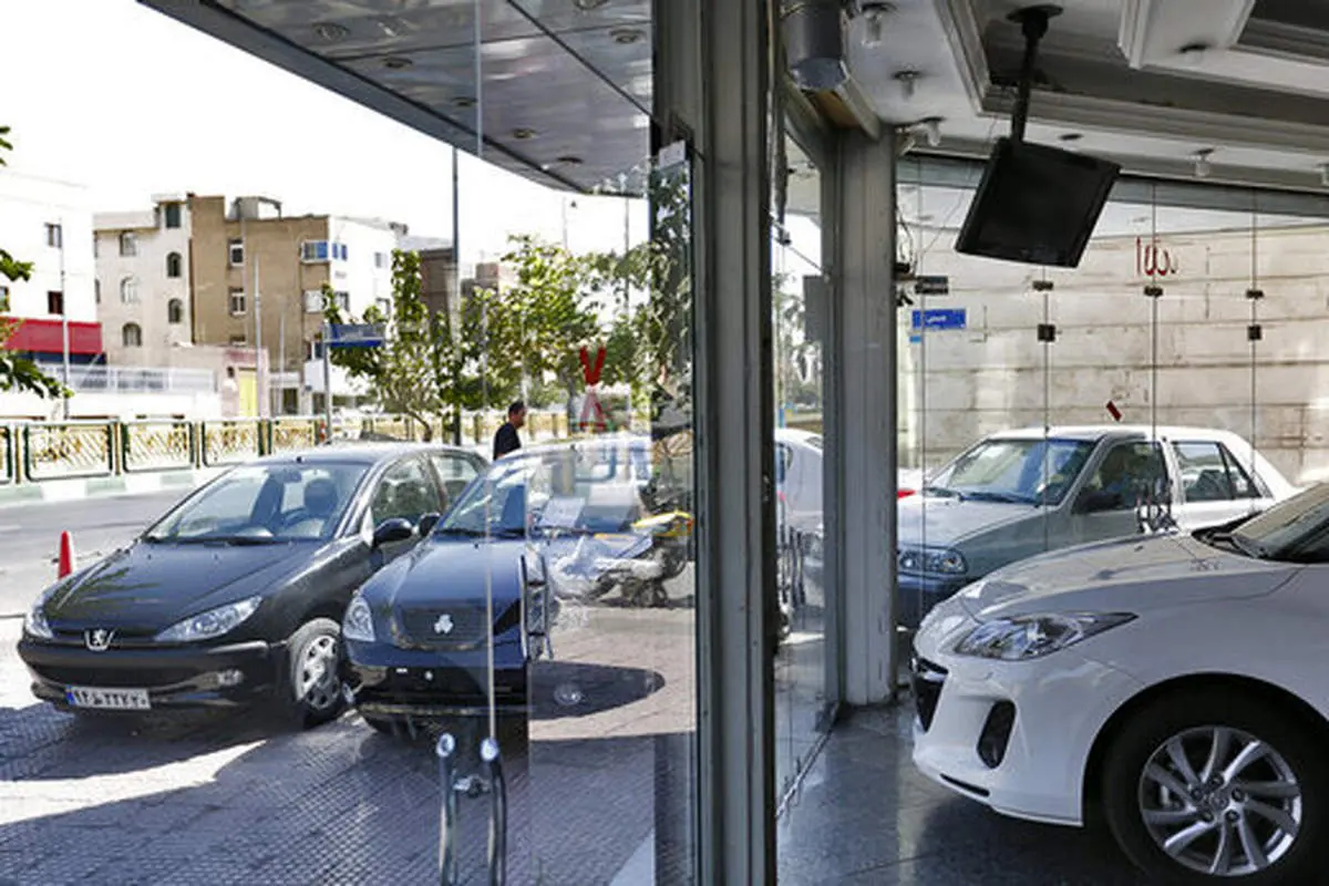 پیشبینی مهم نمایشگاهداران از قیمت خودرو در 1403