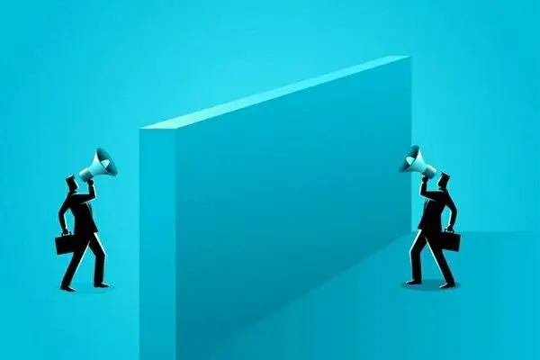 الزام پرهیز از دوقطبی در سیاست ‌داخلی