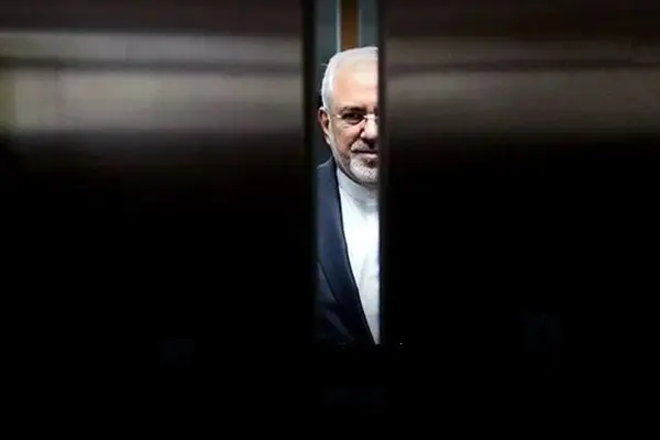 در جلسه ظریف و سرداران سپاه چه گذشت؟ / فرماندهان ارشد موافق برجام بودند؟