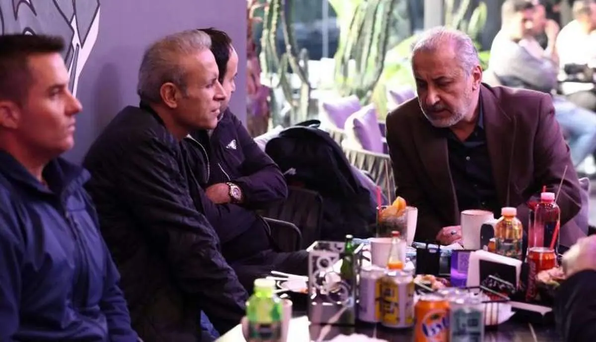 قهر کشدار گل محمدی و اصرار درویش