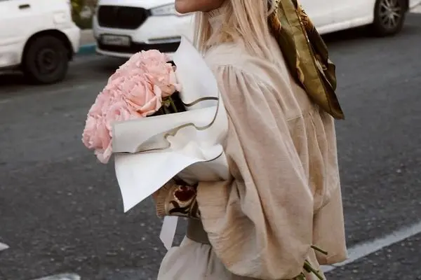 تبریک عاشقانه همسر بهرام رادان در روز مرد