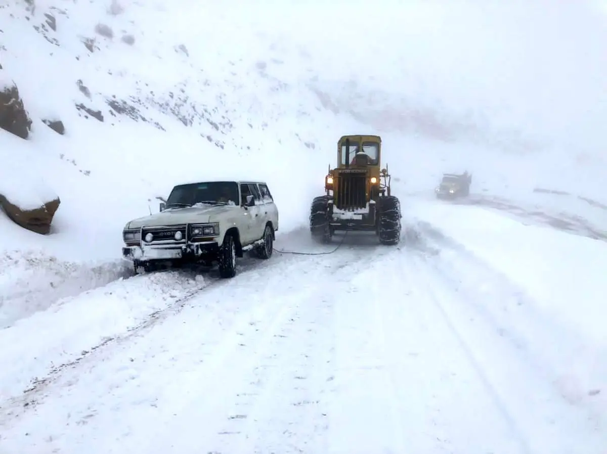 بارش شدید برف فردا شنبه در این مناطق/ سرما و کولاک در جاده ها
