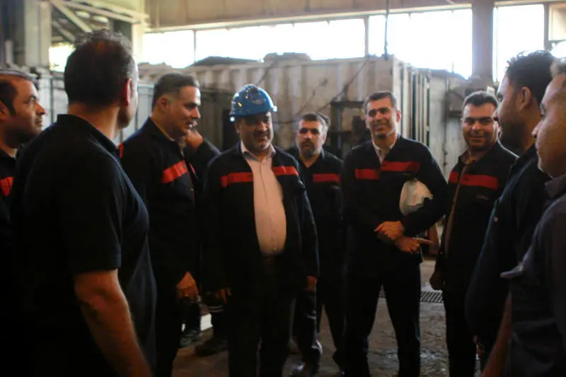  دیدار و گفتگو مدیرعامل با کارکنان شرکت فولاد اکسین خوزستان