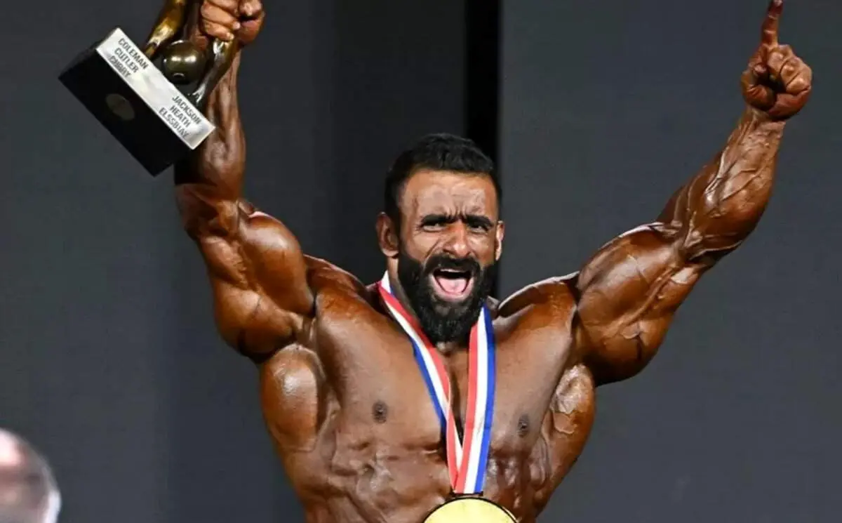 هدیه عجیب یک آمریکایی به هادی چوپان