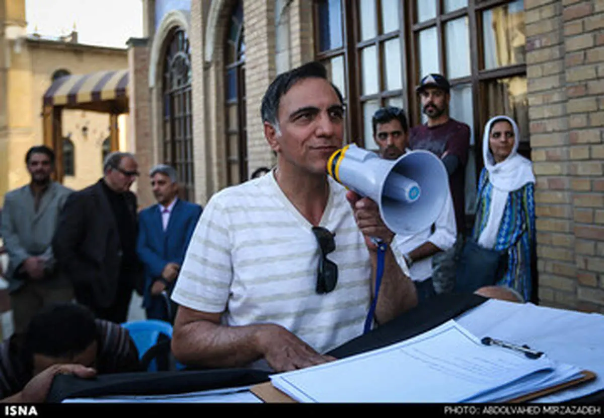 حسن فتحی از کارگردانی «ازازیل» کنار رفت