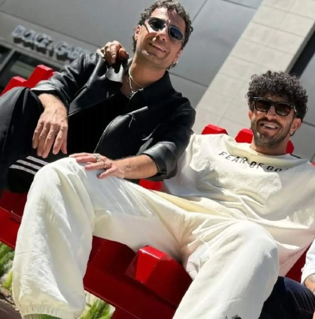 دیدار غیرمنتظره نوید محمدزاده و آیسان در آمریکا با این شوخی ها همه را شوکه کرد/ فیلم