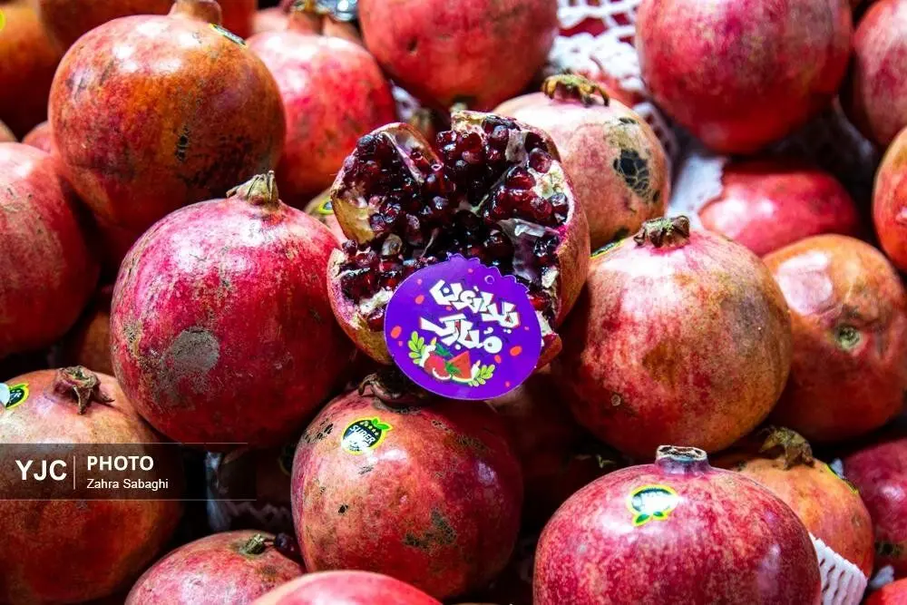 ژله انار با دو روش ساده و سریع ویژه شب یلدا / ژله انار چقدر زمان برای بستن نیاز دارد؟