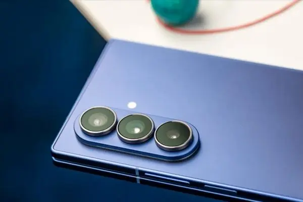 دوربین‌های گلکسی زد فولد ۸ متحول می‌شوند