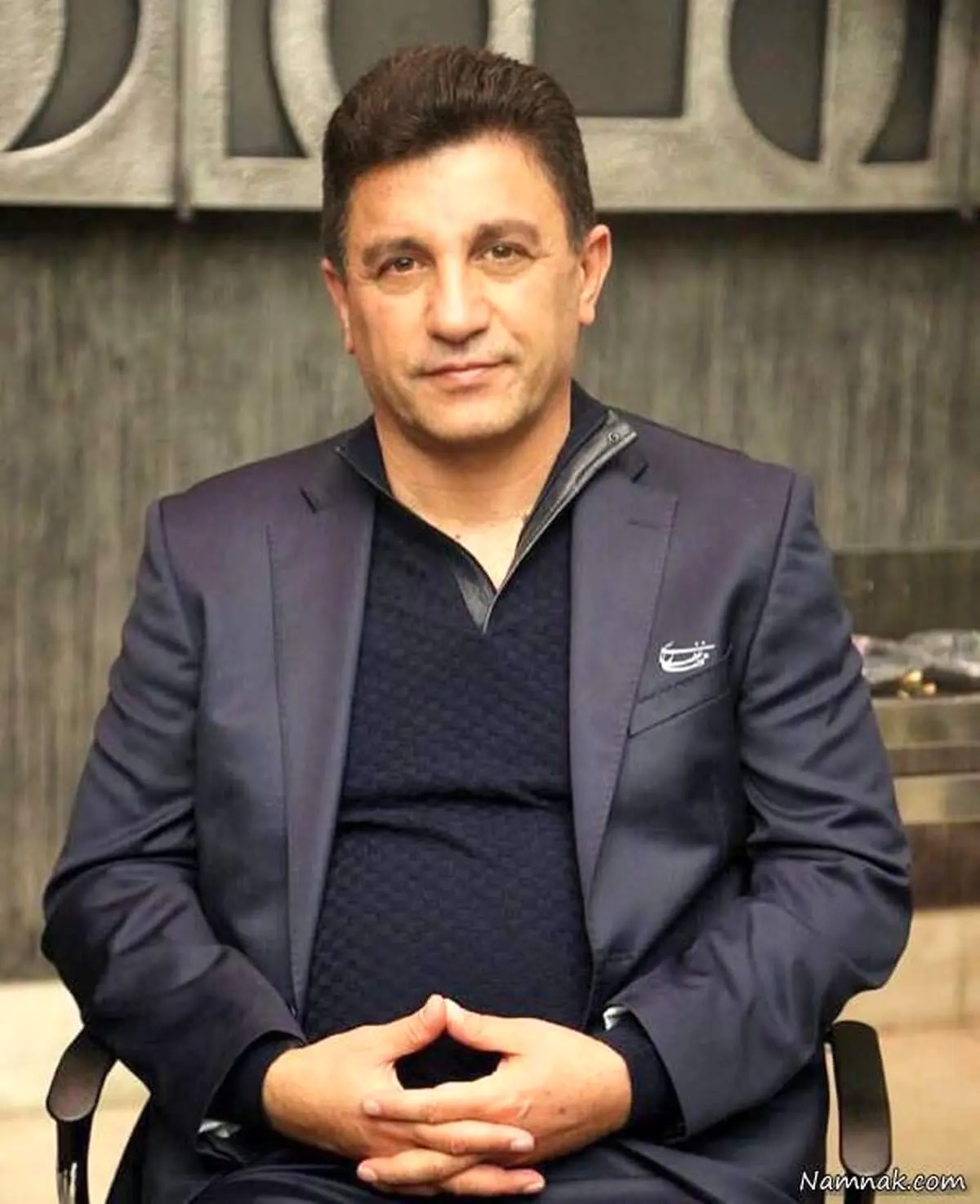 تعجب قلعه نویی از چمن مصنوعی عشق آباد! / سردار آزمون ترکمنها را دوست دارد