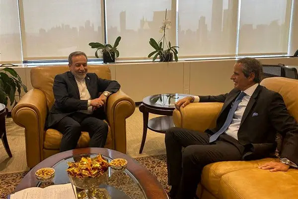 دیدار مجدد عراقچی و گروسی در نیویورک