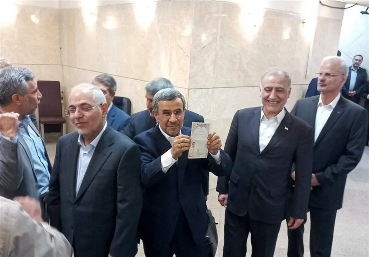 تغییر چهره احمدی نژاد طی ۱۹ سال/ تصاویر