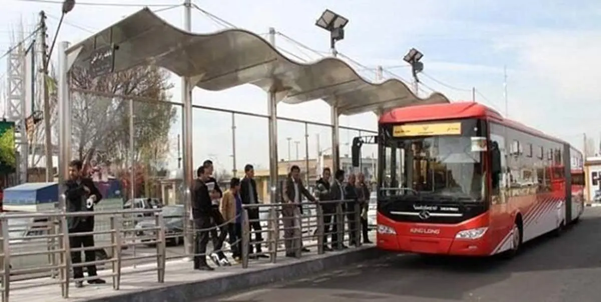 دریافت هرگونه وجه نقد از مسافران غیرقانونی است