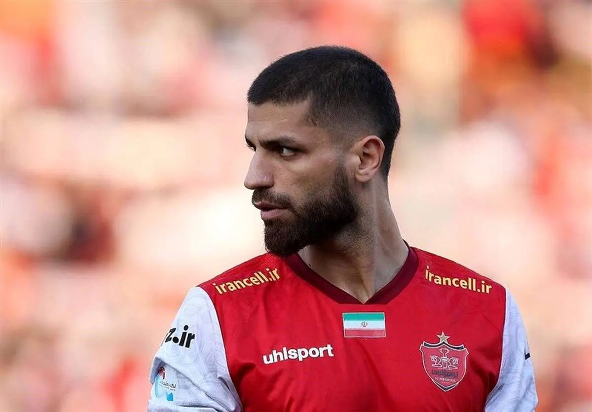 شماره ۱۰ پرسپولیس سرباز شد 