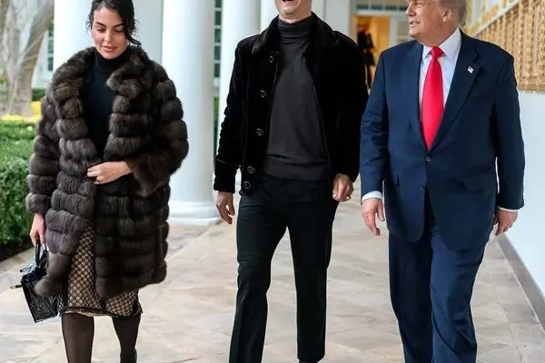 جورجینا رودریگز با استایل جذاب  در دفتر کار ترامپ/ تصاویر