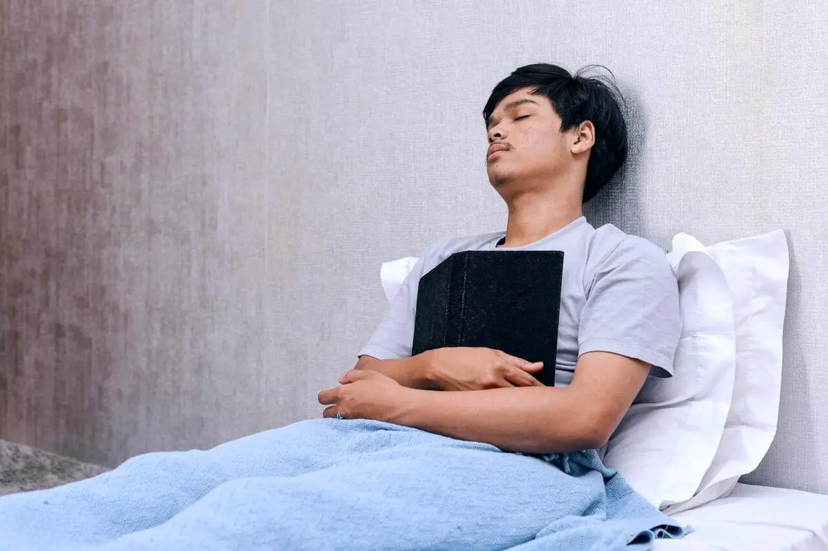 خستگی زیاد نشانه کمبود این ۳ ویتامین است