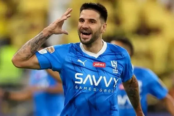 جدایی بمب‌افکن الهلال