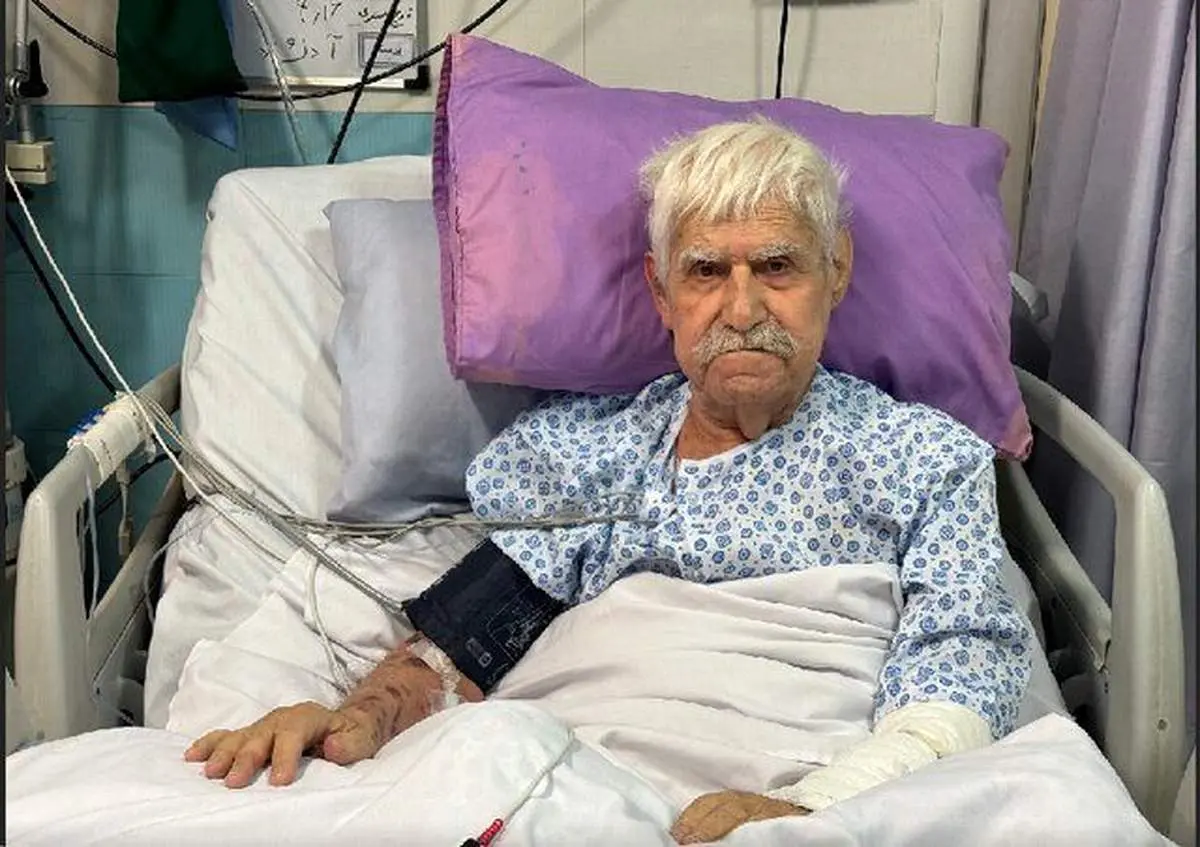 
 عنایت بخشی در بیمارستان: حالم بهتر است
