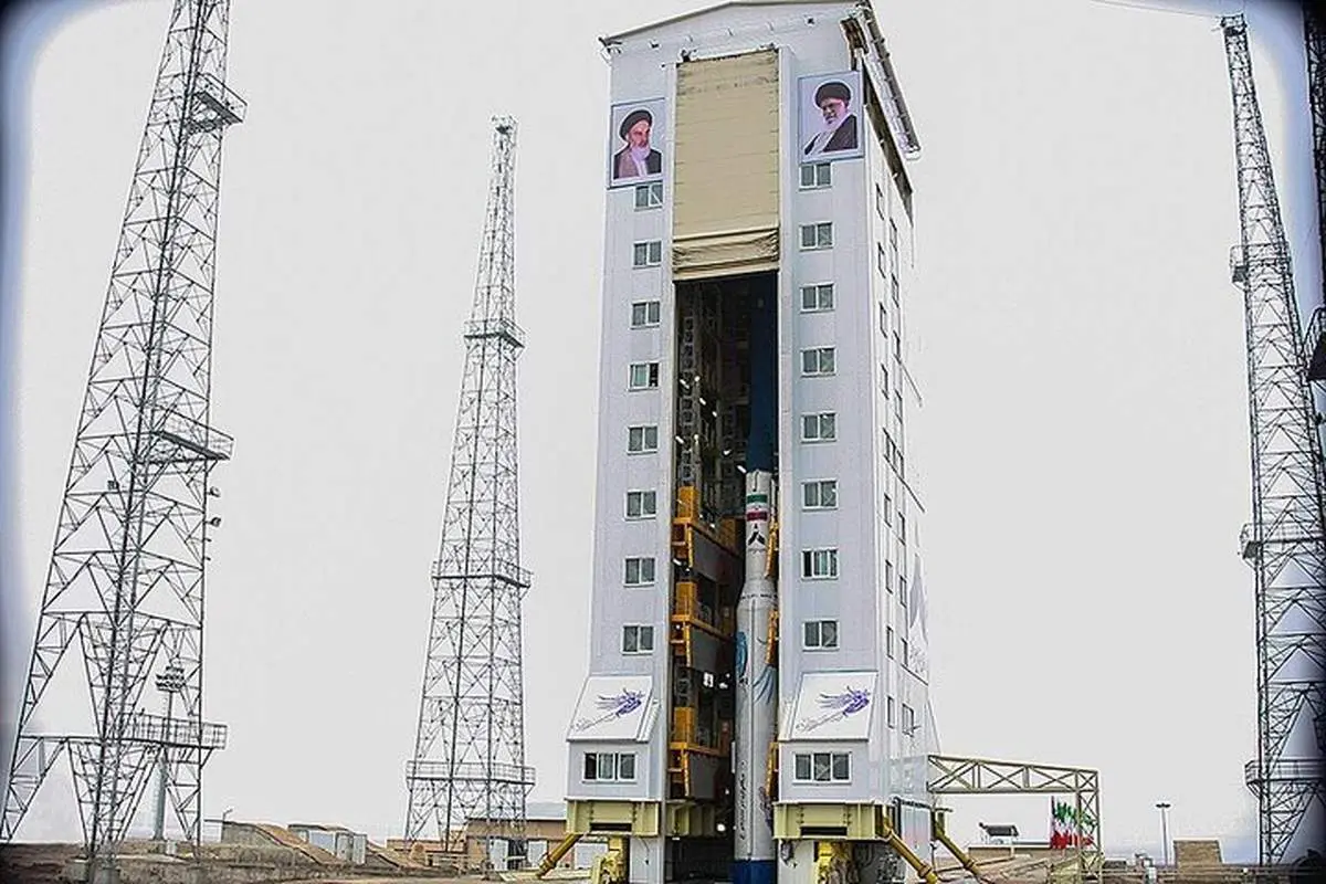 واکنش آذریجهرمی به پرتاب موفق موشک ماهوارهبر سیمرغ