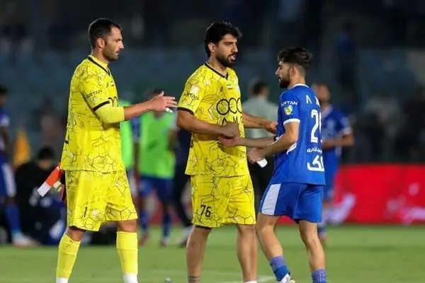 یک دروازه بان استقلال به زودی جدا می‌شود