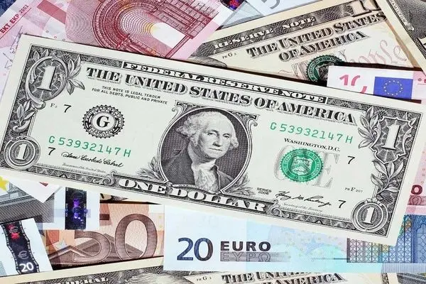 قیمت دلار و یورو امروز دوشنبه ۱۷ اردیبهشت ۱۴۰۳/ جدول
