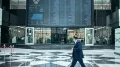 بازار سرمایه مثبت شد / رشد ۲۱ هزار و ۱۶۴ واحدی شاخص کل