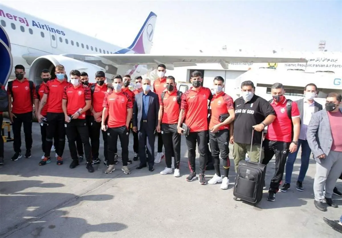 پرسپولیسی ها در هواپیما غوغا کردند؛ غذای اضافه بدهید گرسنه ایم!