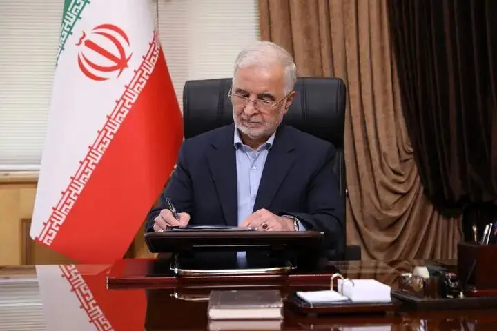 برکناری ۵ نفر در پی خودسوزی جوان اهوازی