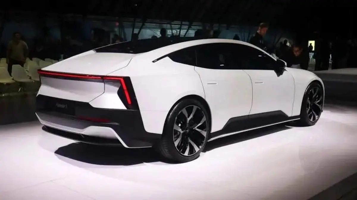 چرا پولستار ۴ و ۵ شیشه عقب ندارند؟